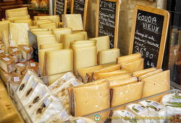 Aged Gouda and other cheeses at Marché des Enfants Rouges